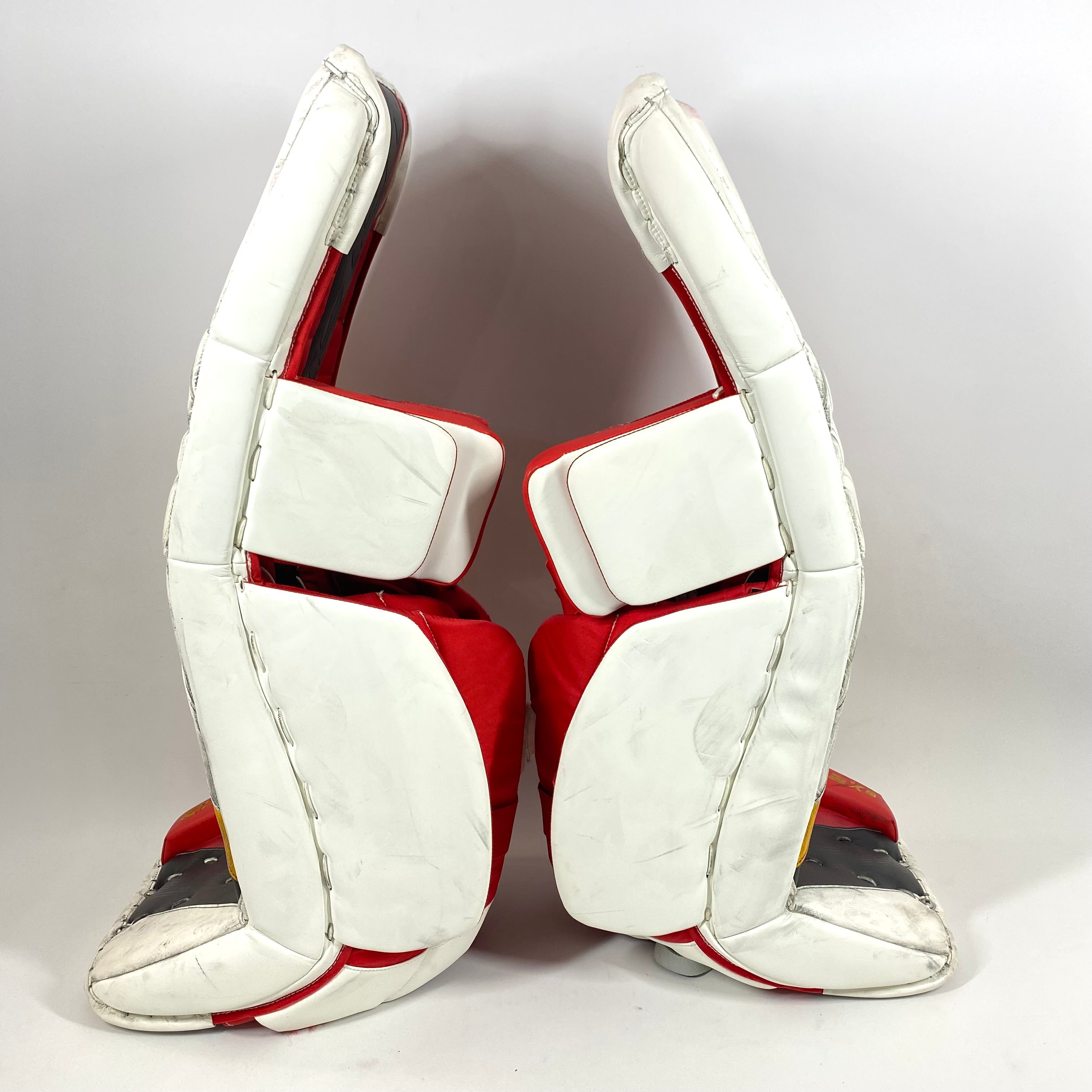 CCM Extreme Flex 5 - Ensemble complet de gardien de but senior Pro Stock d'occasion - Droitier (blanc/noir/rouge/jaune)